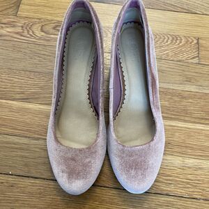 Loft Block Heels Size 9 Pink Velvet Coquette Feminine